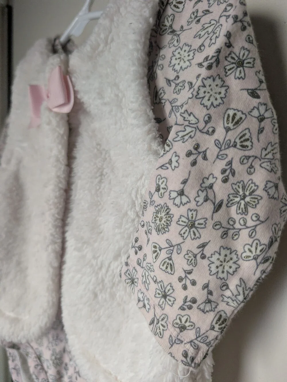 Baby Girls' Cream Faux Fur Vest with Pink Bow -onesie And Leggings 3pieceSet